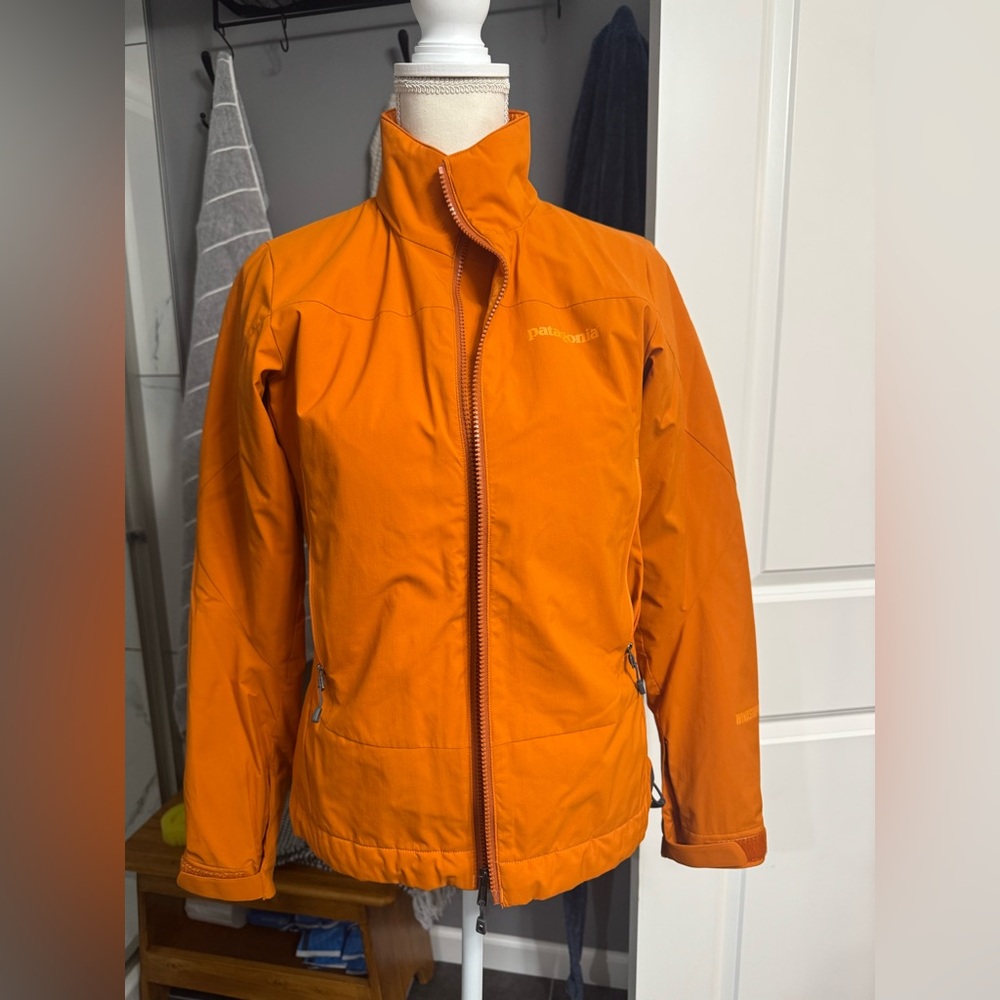 Patagonia Womens' Solar Wind
Softshell Jacket small